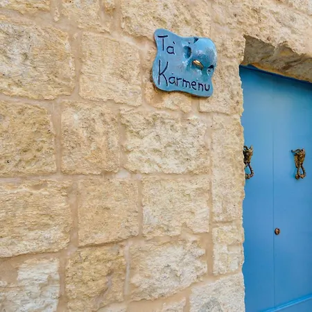 Pensión Ta' Karmenu - An 800 Year Old Modernized Gem, Walking Distance To Mdina *
